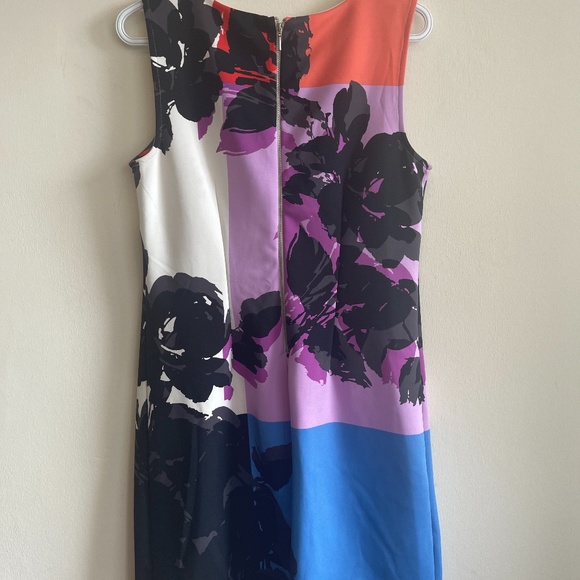 🎀3/$30 Worthington Shift Floral Colour Block dress - Picture 5 of 5